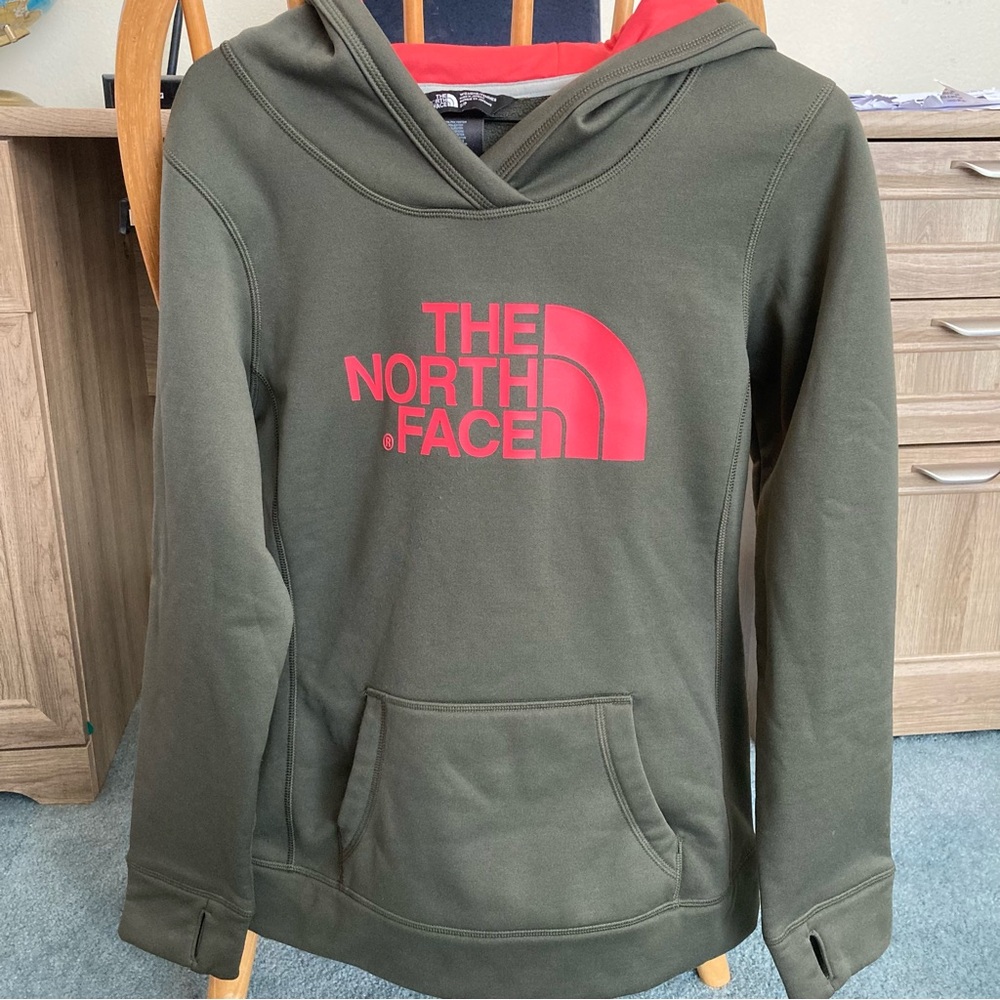 The North Face Pullover Hoodie Small